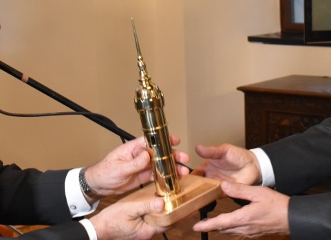 Photo of Zgłoś kandydata do Złotej Wieży Trybunalskiej