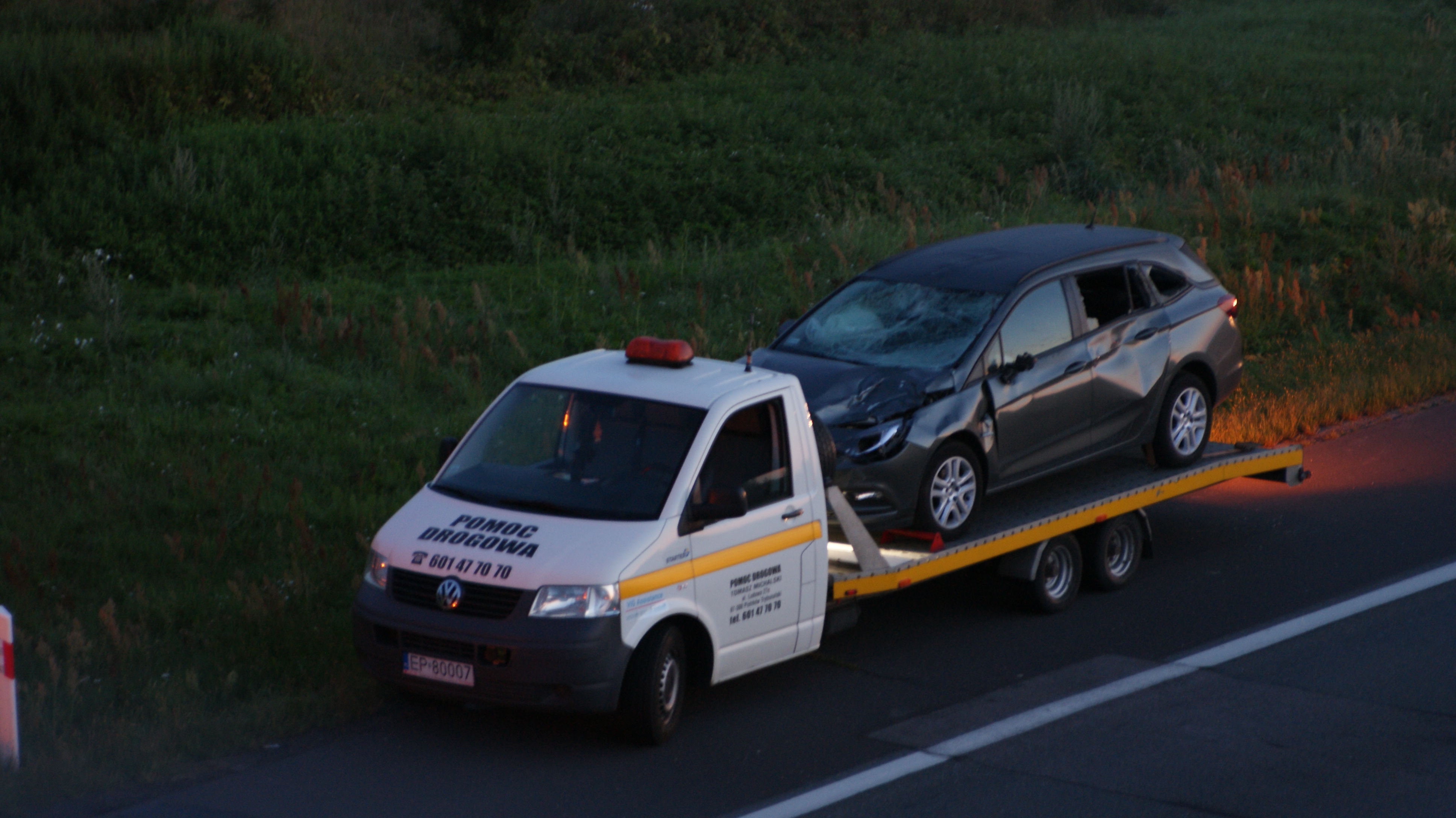 Photo of Dwie kolizje, każda z łosiem [VIDEO]