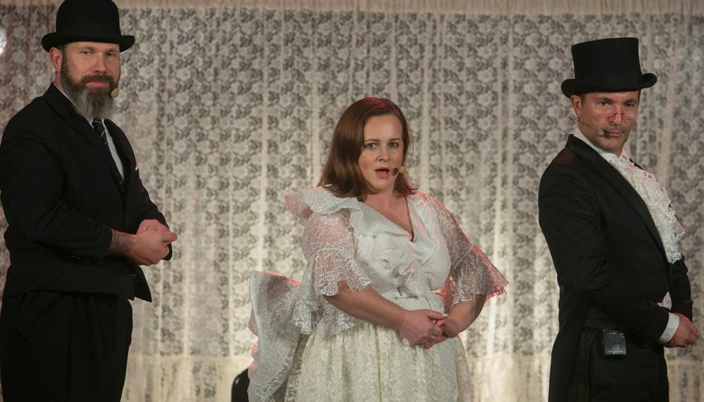 Photo of Trybunały uśmiechu: Kabaret „Hrabi” jak zwykle nie zawiódł