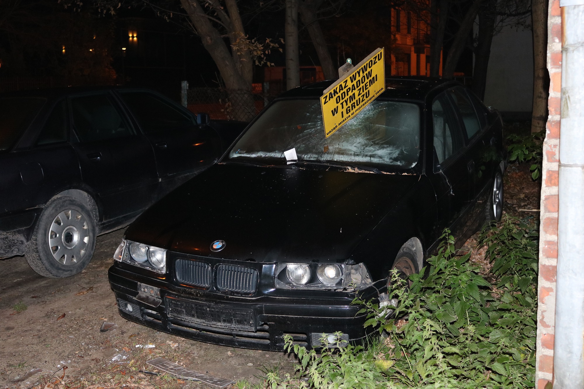 Photo of Zdewastowane BMW