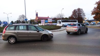 Photo of Kobiety zablokowały dwa piotrkowskie ronda: Sulejowskie i św. Faustyny