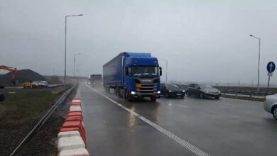 Photo of A1 pomiędzy Piotrkowem a Tuszynem już przejezdna w trzech pasach ruchu – FILM