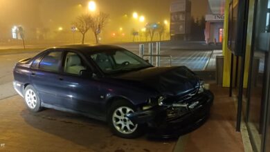 Photo of Pijany kierowca uciekł z miejsca kolizji – ZOBACZ FILM