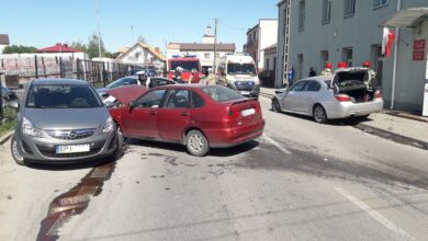 Photo of Zderzenie trzech samochodów w centrum Rozprzy