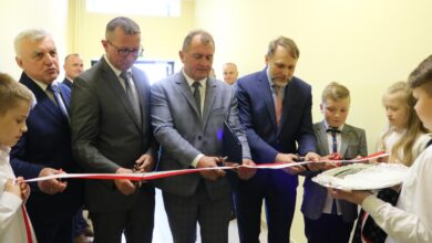 Photo of Wyremontowane skrzydło szkoły w Ręcznie już  otwarte – FOTORELACJA