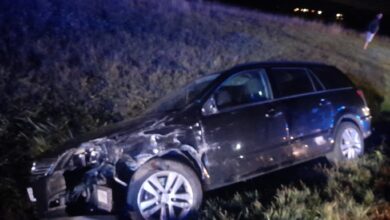 Photo of Wypadek na DK12, auto w rowie