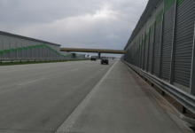 Photo of Rowerem na autostradzie A1