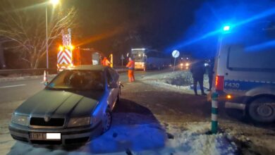 Photo of Autokar z piłkarzami Korony Kielce brał udział w kolizji na DK12