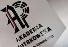 Photo of Łódzkie dla młodych. Pomysłowa aplikacja dla turystów od studentów Akademii Piotrkowskiej