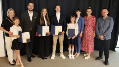 Photo of Piotrkowscy uczniowie nagrodzeni za wyjątkowe osiągnięcia