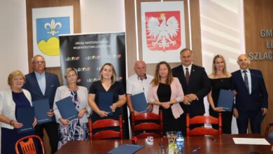 Photo of Podpisano umowy – czas na inwestycje w sołectwach gminy Gorzkowice