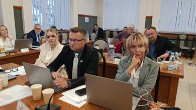 Photo of Polityczne trzęsienie ziemi w piotrkowskiej Radzie Miasta. Zmiana na stanowiskach Wiceprzewodniczących RM