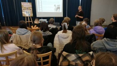 Photo of Gorzkowice na filmowym szlaku. Spotkanie autorskie z Agnieszką Szóstek
