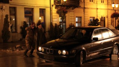 Photo of Piotrków Trybunalski w roli Legnicy. Filmowcy na starówce kręcili serial szpiegowski dla TVP