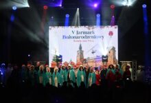 Photo of Magia świąt wśród cysterskich murów. Tłumy na V Jarmarku Bożonarodzeniowym w Sulejowie