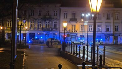 Photo of Burzliwa interwencja przy ul. Słowackiego w Piotrkowie. Na miejscu 4 radiowozy