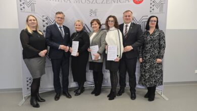 Photo of Zastrzyk gotówki dla szkół w gminie Moszczenica. Blisko milion złotych na rozwój dzieci