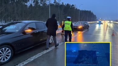 Photo of 6 pojazdów uszkodzonych przez wyrwę w drodze na S8