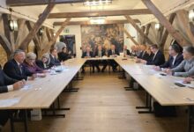 Photo of Samorządowcy radzili w Sulejowie. Nowe drogi i fundusze na horyzoncie