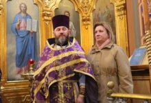 Photo of Łzy wzruszenia w piotrkowskiej cerkwi. Ks. Jan Jakimiuk żegna się z parafią po 26 latach