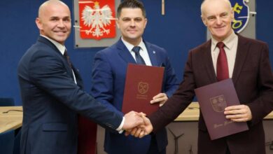 Photo of Trzy gminy wybudują wspólną drogę. Kamieńsk, Gorzkowice i Rozprza podpisały porozumienie