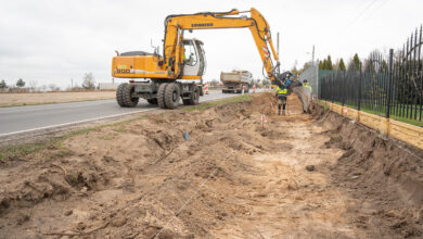 Photo of Za niemal 5 milionów złotych w Szydłowie powstaje chodnik