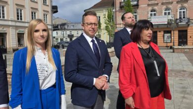 Photo of D.Joński: „Znowu Polska jest na pierwszym miejscu! W nowym budżecie przypada nam 123 miliardy euro”