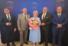 Photo of Zarząd Powiatu Piotrkowskiego z wotum zaufania i absolutorium
