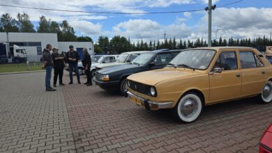 Photo of Klasyki na kołach i lekcja bezpiecznej jazdy. Wyjątkowy piknik motoryzacyjny w Piotrkowie