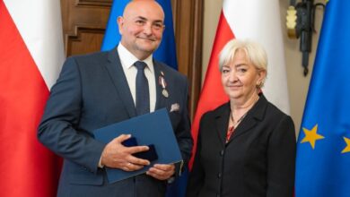 Photo of Wyjątkowe wyróżnienie dla wicestarosty. Michał Tokarski doceniony przez ministra