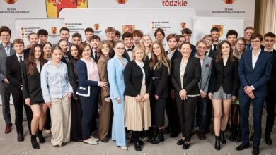 Photo of Łódzkie dla młodzieży. Ćwierć miliona dla młodzieżowych rad miast i gmin