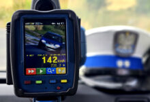 Photo of 142 km/h w terenie zabudowanym! Kosztowna szarża kierowcy Saaba