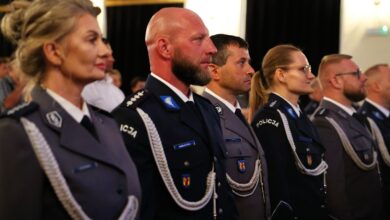 Photo of Świętowali piotrkowscy policjanci – wręczono wyróżnienia i awanse