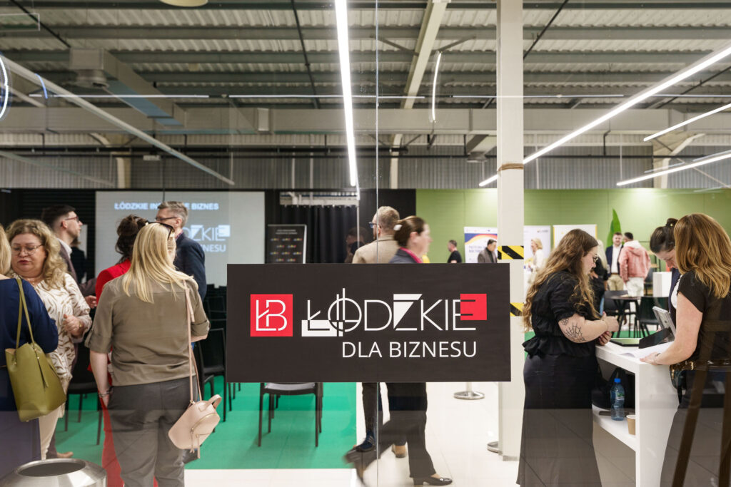 „Łódzkie Inspiruje Biznes” nie ma urlopu – cykl spotkań dla przedsiębiorców rusza w wakacyjną trasę