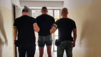 Photo of Ponad 1,3 kilograma narkotyków w mieszkaniu i garażu. 30-latek tymczasowo aresztowany
