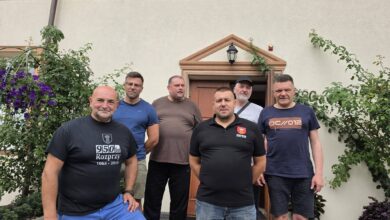 Photo of Kolejna wyprawa na Wołyń. Wolontariusze i samorządowcy z naszego regionu dbali o polskie groby