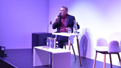 Photo of Kryminalny wieczór w Mediatece. Konrad Chęciński spotkał się z czytelnikami