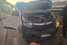 Photo of Na DK74 w Gomulinie zderzyły się dwa samochody. Jedna osoba trafiła do szpitala