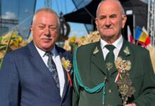 Photo of Zbigniew Skrzek wyróżniony tytułem „Za Zasługi dla Powiatu Piotrkowskiego”