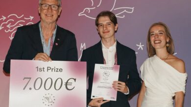 Photo of Młody matematyk z Piotrkowa na podium w Europie! Kazimierz Chomicz wygrał prestiżowy konkurs EUCYS