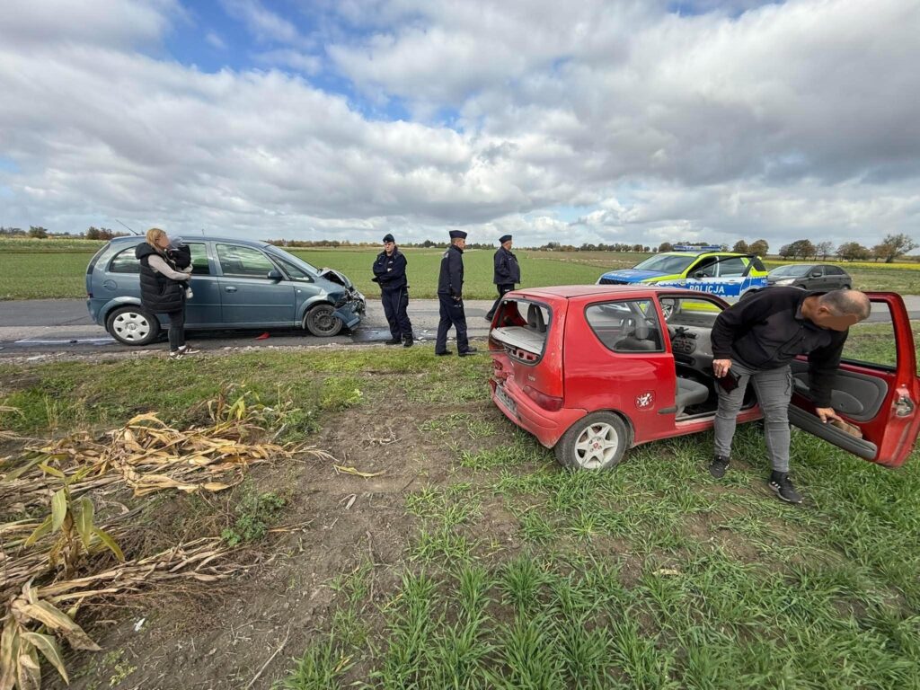 Kraksa na Morycy. Jedna osoba trafiła do szpitala