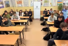 Photo of Nowoczesna edukacja, europejskie staże i wsparcie młodzieży. Dynamiczny start roku w ZSCKU w Czarnocinie