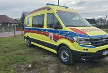 Photo of Nowy ambulans rusza do akcji. Ratownicy z Wolborza dostali nowoczesną karetkę