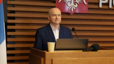 Photo of Prezes miejskiej spółki traci stanowisko. Cezary Włodarczyk nie jest już prezesem MZK